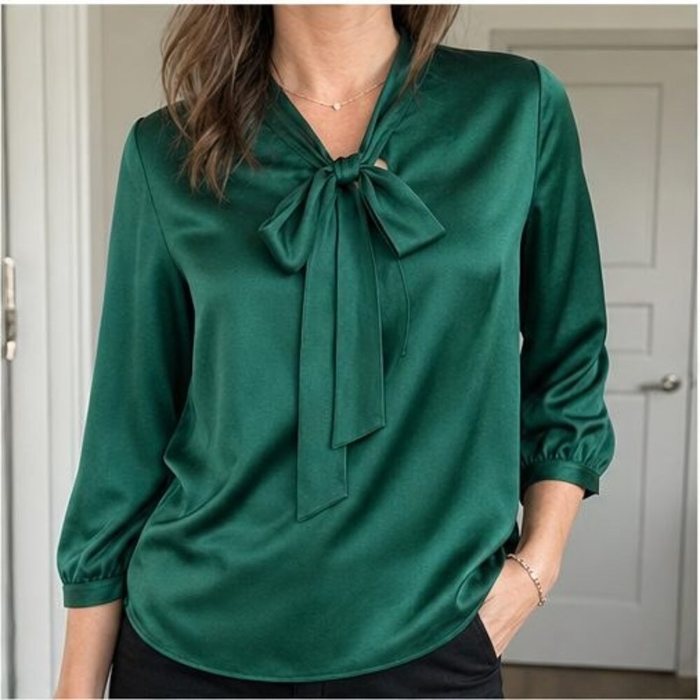 Emerald V Neck Top - Picture 2 of 6